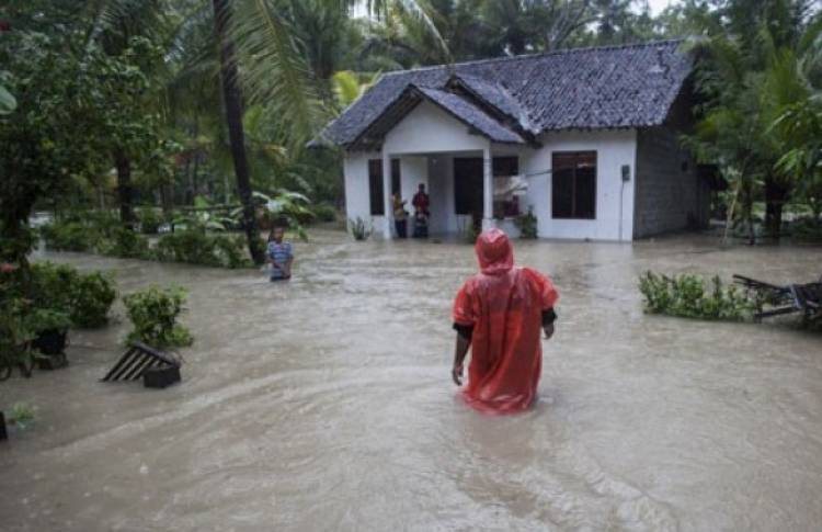 Tanggul Jebol Paksa 344 Warga Kulonprogo Mengungsi