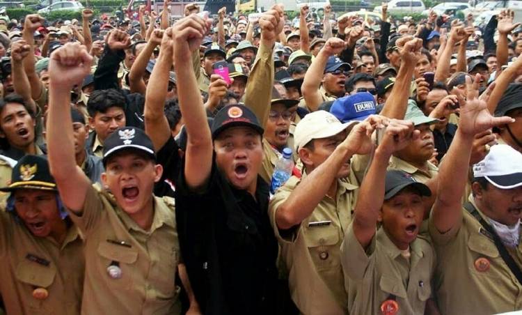 Wow! Kades Se-Indonesia Diminta Rp3 Juta untuk Hadiri Silahturahmi Nasional dengan Presiden