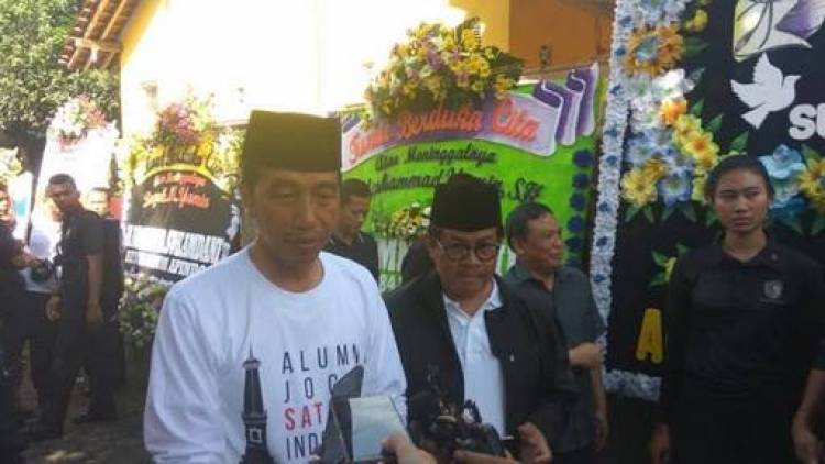 Jokowi: Jangan Dipikir Gampang Urus Indonesia Sebesar Ini, Betul Tidak!