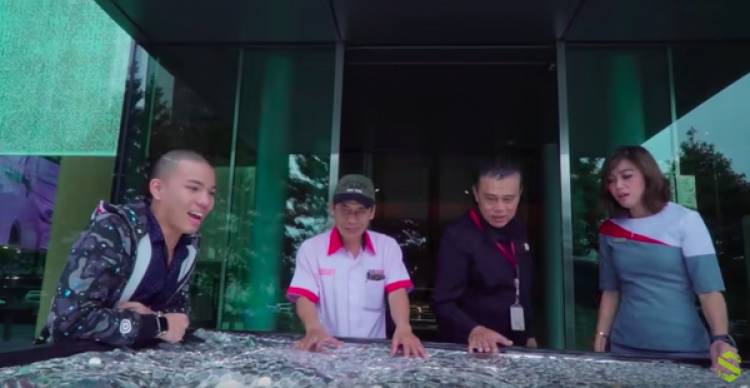 Saii Halilintar Beli Alphard Rp 1 Miliar Pakai Koin