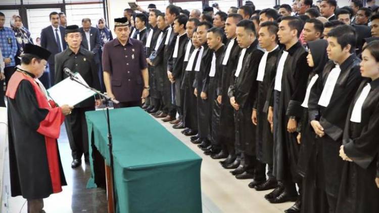 Horee! Pendidikan Advokat Tak Perlu Magang, Menristek Hapus Syarat Ini