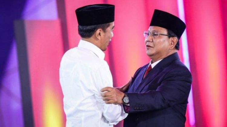 Jokowi-Prabowo Saling Klarifikasi Tuduhan dan Isu Miring, Ini Kata Pengamat...