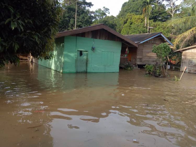 Banjir Terjang Tiga Desa di Sarolangun