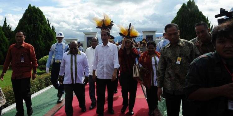 Soal Pengakuan Mantan Kapolsek Pasirwangi, Jokowi Minta TNI-POLRI Harus Jaga Netralitas