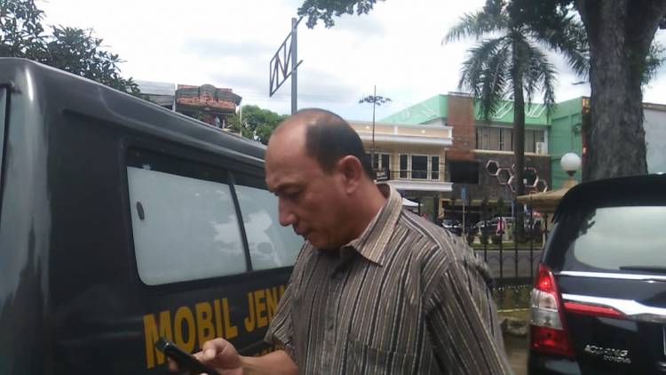 Kontraktor Edi Tebing 2.5 Jam Diperiksa KPK di Mapolda Jambi