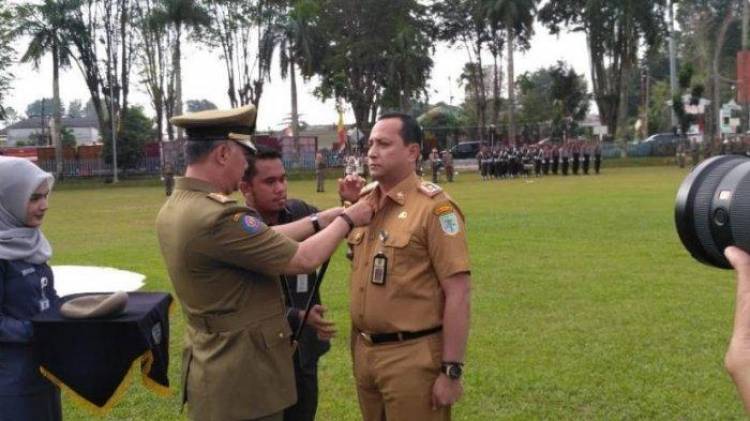 Walikota Jambi Lakukan Pembaretan Kabag Humas Pemkot
