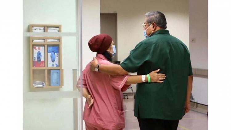 SBY Mencoblos di Singapura