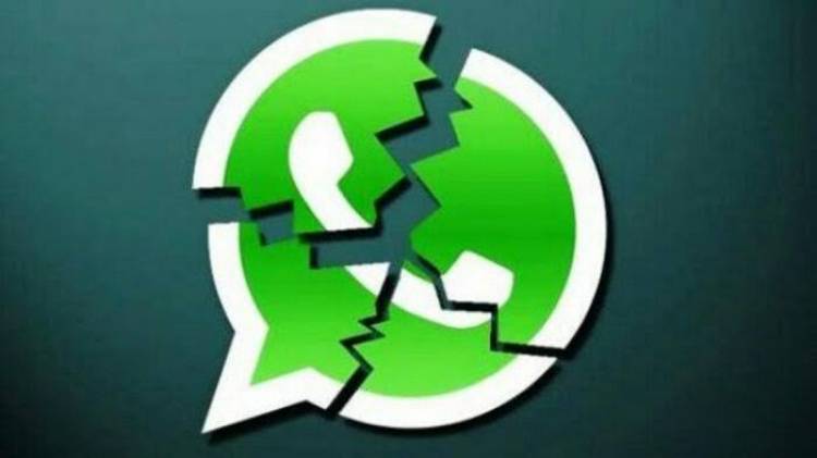 Lebih dari Satu Jam WhatsApp, Facebook & Instagram Down