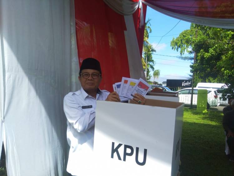 Gubernur Fachrori Nyoblos di Jambi, Istri di Bungo