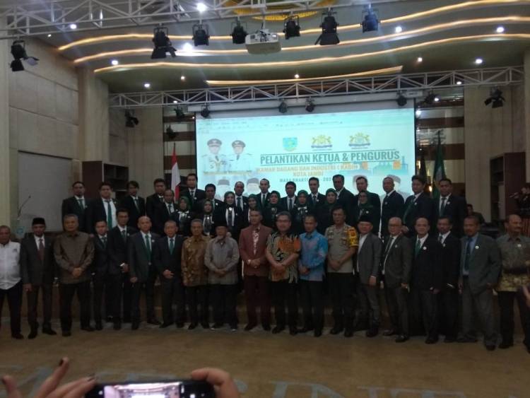 Walikota Jambi Sy Fasha Lantik Pengurus Kamar Dagang dan Industri Kota Jambi