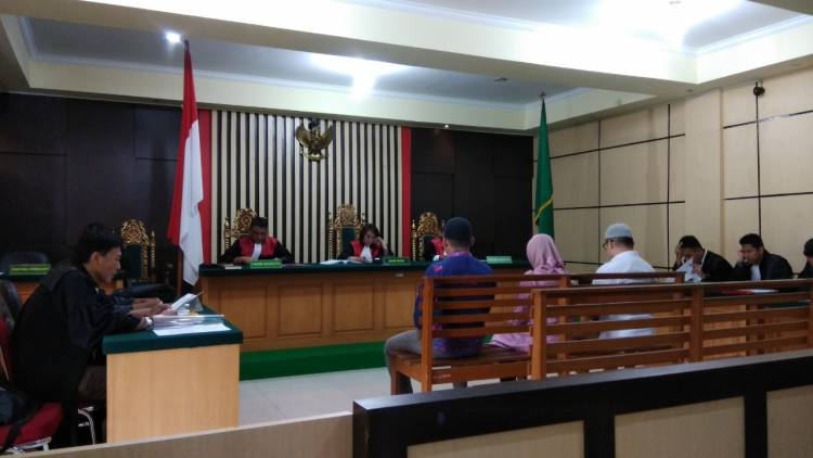 Tiga Tersangka Kasus Kredit Fiktif Bank Mandiri Duduk di Kursi Pesakitan Tipikor