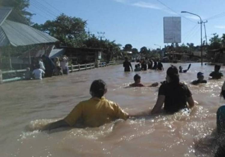 Banjir Terparah di Bengkulu, BPBD Sebut 8.000 Kepala Keluarga Jadi Korban