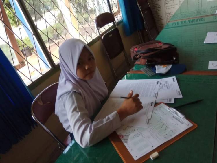 Konflik Dua Desa di Batanghari, Siswi SMP Satu Atap Tak Bisa Ikuti UN Susulan