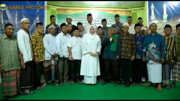 Bupati Masnah Buka Manasik Haji CJH Muarojambi