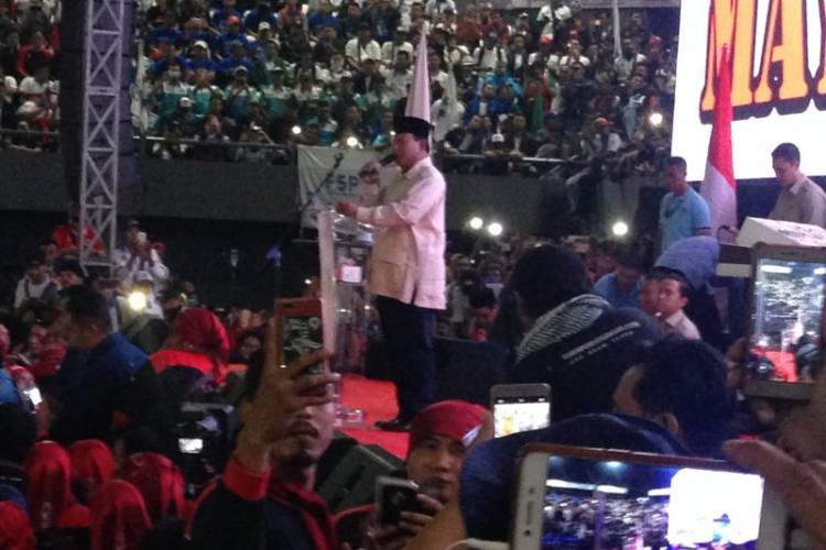 Prabowo: Pekerja Adalah Tulang Punggung Ekonomi Nasional