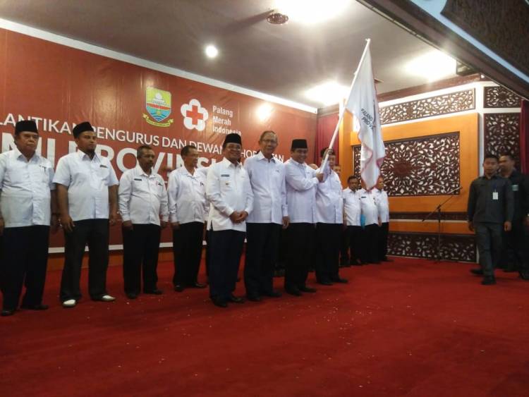 Lantik Pengurus PMI Provinsi Jambi 2019-2024, Gubernur: PMI Harus Bekerja Ikhlas
