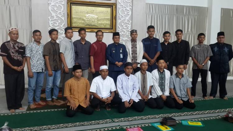 Jadi Pemateri Pesantren Ramadhan, Maulana: Tidak akan Berhasil Tanpa Dukungan Anak Muda