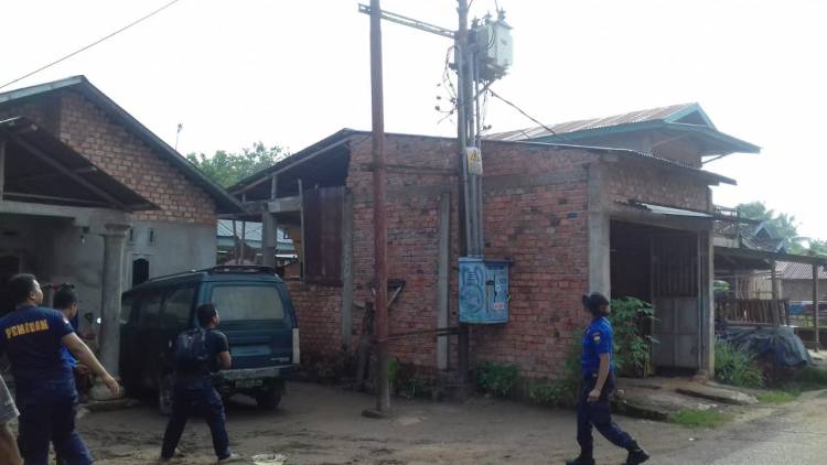 Gardu PLN Meledak, Warga Kumpeh Ulu Berhamburan Keluar Rumah