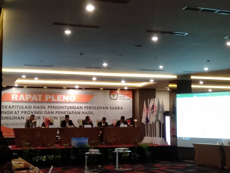 Tersisa Kota Jambi, Pleno KPU Provinsi Dijadwalkan Kelar Malam Ini