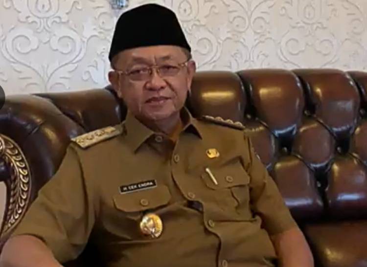 Bupati Sarolangun Cek Endra Tolak People Power