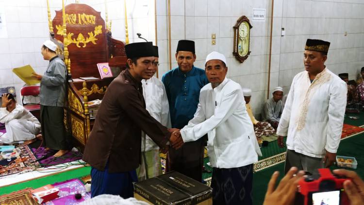 Safari Ramadhan Hari Kedua, Sekda Muarojambi Sambangi Warga Sekernan