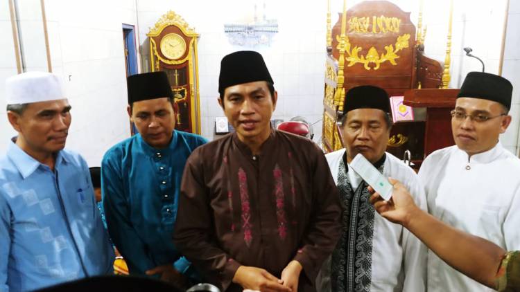 Safari Ramadhan Hari Kedua, Sekda Muarojambi Sambangi Warga Sekernan