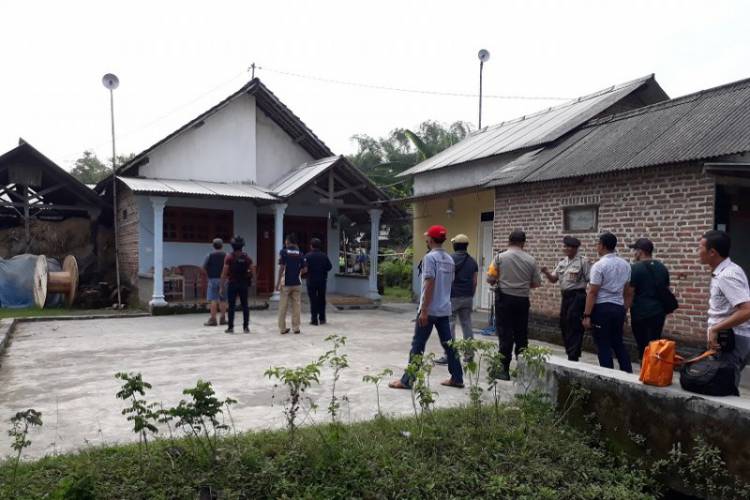 Rumah Mertua Terduga Teroris di Nganjuk Jadi Sasaran Geledah Densus 88