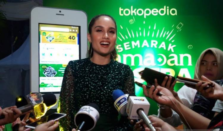 Cinta Laura: Dua Minggu Pertama Aku  Ramadhan di Indonesia, Puasa Lebih Gampang 