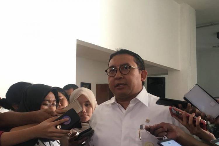 Fadli Zon: Makar Itu Jika dengan Senjata, Kalau Mengkritik Itu Bukan Makar