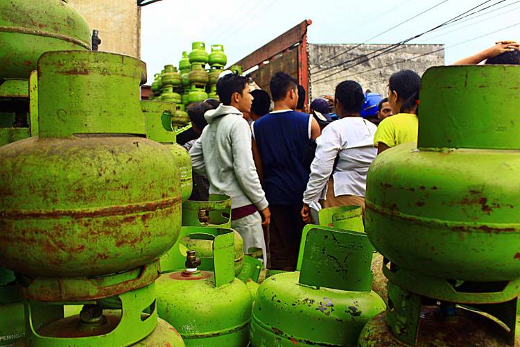 "Nakal", Pemkot Jambi Cabut Izin 8 Pangkalan Gas