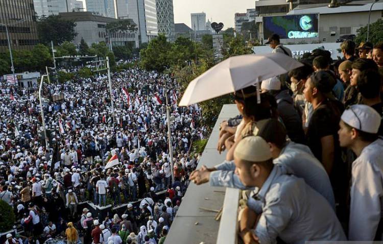 Kerusuhan Pecah di Bawaslu RI Malam Ini