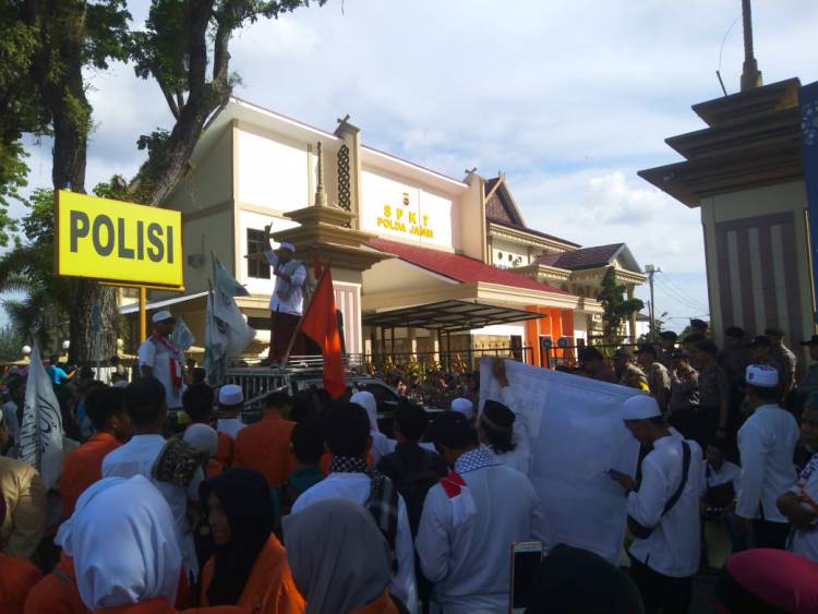 Terkait Aksi 22 Mei di Jakarta, Sejumlah Massa FPI Datangi Mapolda Jambi