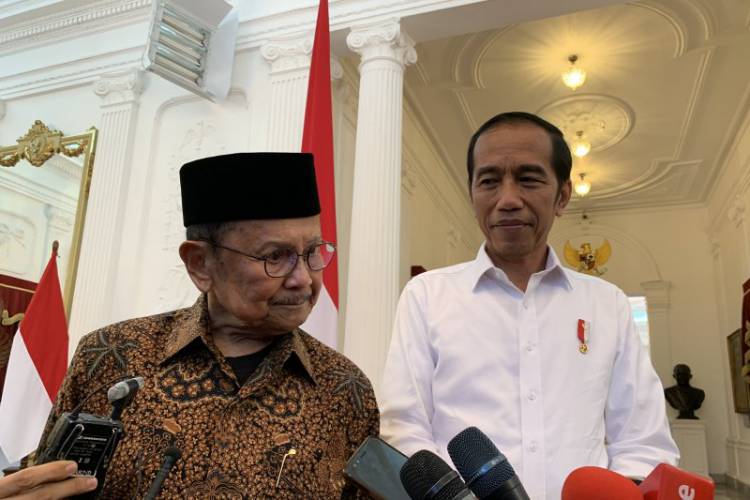 Bj Habibie: Kalau Disamakan Zaman Bapak 98, Its Not True