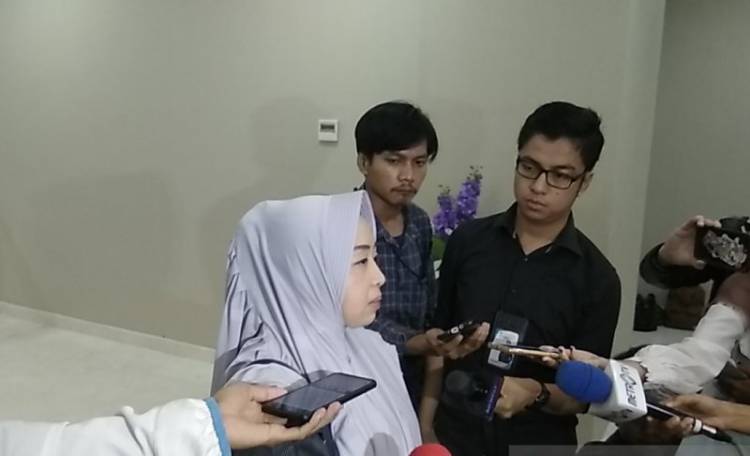 Begini Kronologis Penangkapan Mustofa Nahrawardaya Menurut Istri