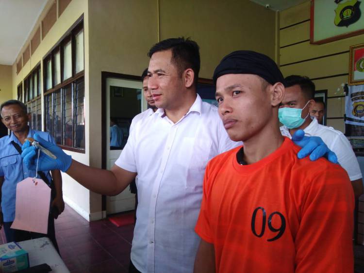 Sakit Hati, Jumadi Tega Tusuk Rekannya Hingga Tewas