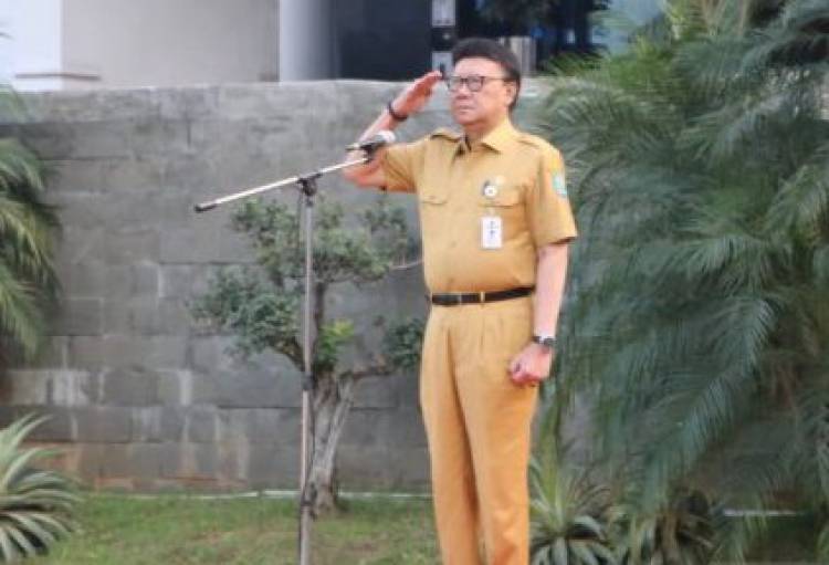 ASN Bolos Kerja, Mendagri: Sanksi Tertulis Skorsing dan Potong Tunjangan Kinerja 