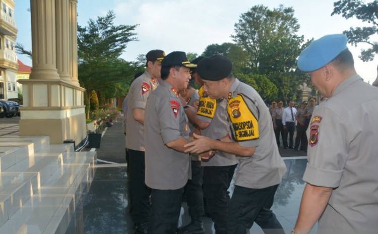 Haru Tangis Saat Video Conference Personil BKO Polda Jambi di Jakarta