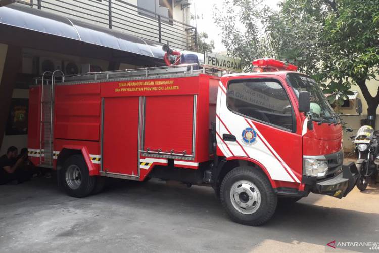 Lagi Mabuk, Oknum PNS Ini Curi Mobil Damkar Sunter