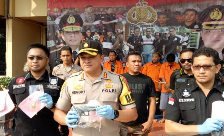 Empat Pencuri Pistol Anggota Brimob Saat Kerusuhan 22 Mei Diringkus