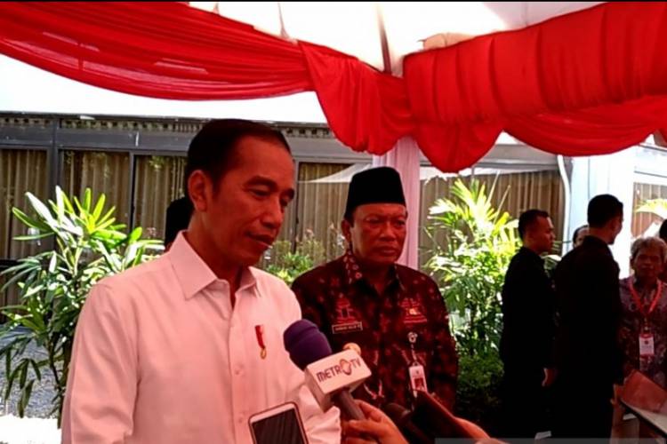 Jokowi: Masalah PPDB Zonasi Perlu Dievaluasi