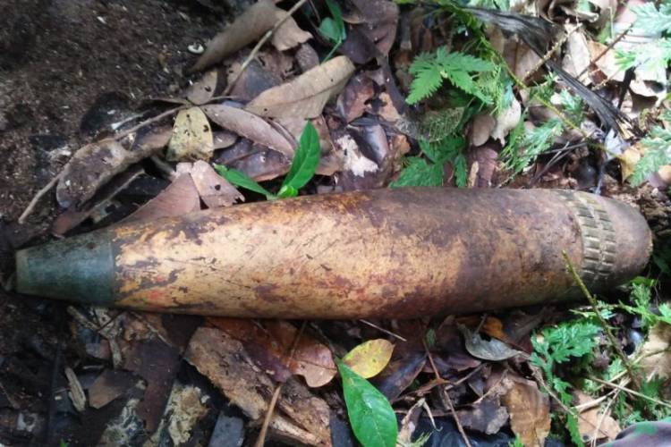 Warga Entikong Temukan Amunisi Meriam Sisa Konfrontasi RI-Malaysia