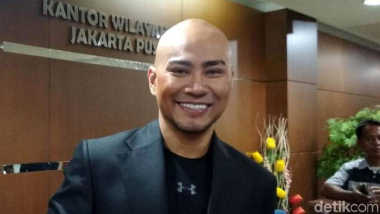 Deddy Corbuzier Disebut Segera Jadi Mualaf