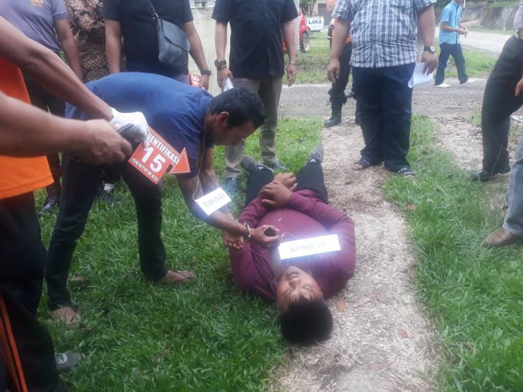 SAKIT HATI Begini Pelaku Bunuh Ustadz Abdul Fattah, 27 Adegan Diperagakan