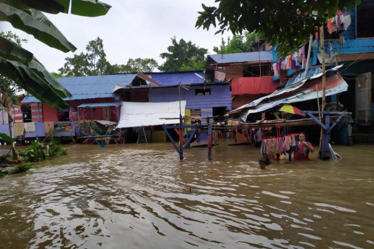 Banjir Landa Sejumlah Rumah di Kota Medan 