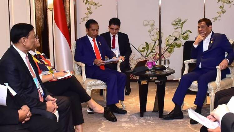 Ratifikasi Batas Maritim ZEE Kelar, Jokowi dan Duterte Bahas Kerja Sama Perdagangan Investasi