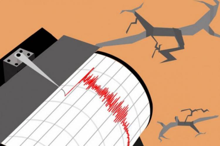 Gempa Magnitudo 7,7 di Laut Banda 