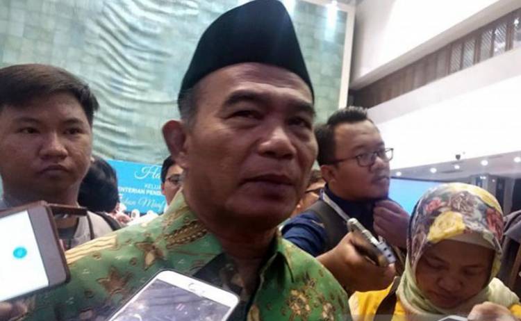 Mendikbud Ngaku Sudah Tegur Pemda yang Tak Patuhi Aturan PPDB Zonasi