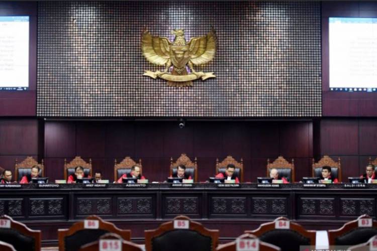 Gerindra: Kalau Mau Berdoa di Masjid Masing-masing, Agar Hakim MK Diberi Petunjuk...