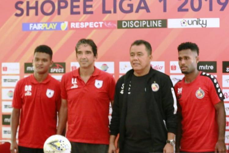 Ongkos Pesawat Mahal! Semen Padang Cuma Bawa 16 Pemain Ke Persipura