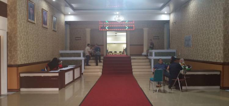 Halo Pak Dewan Sarolangun! Kemarin Molor Hari Ini Molor Rapat Paripurna